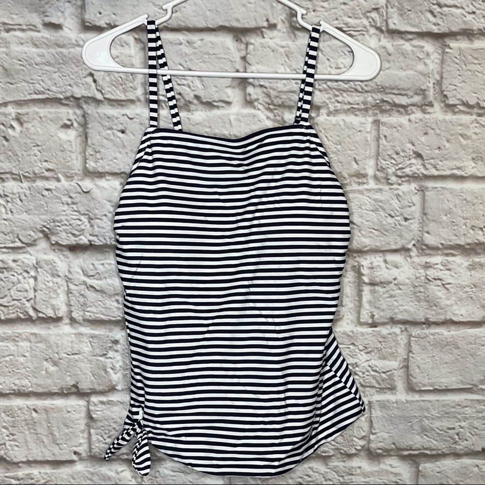 Nwt Swim Top Multiple Sizes Available - image 1